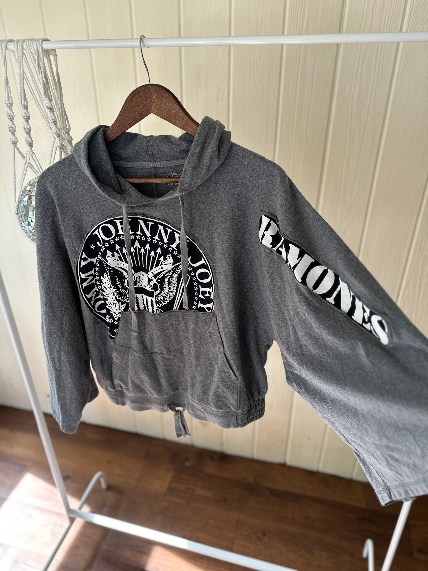 Ramones Bell Sleeve Sweatshirt Size M-L