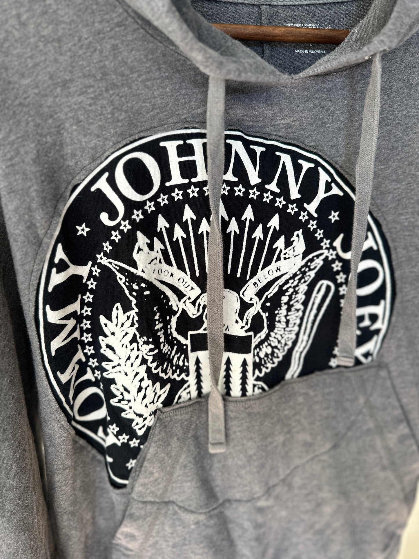Ramones Bell Sleeve Sweatshirt Size M-L