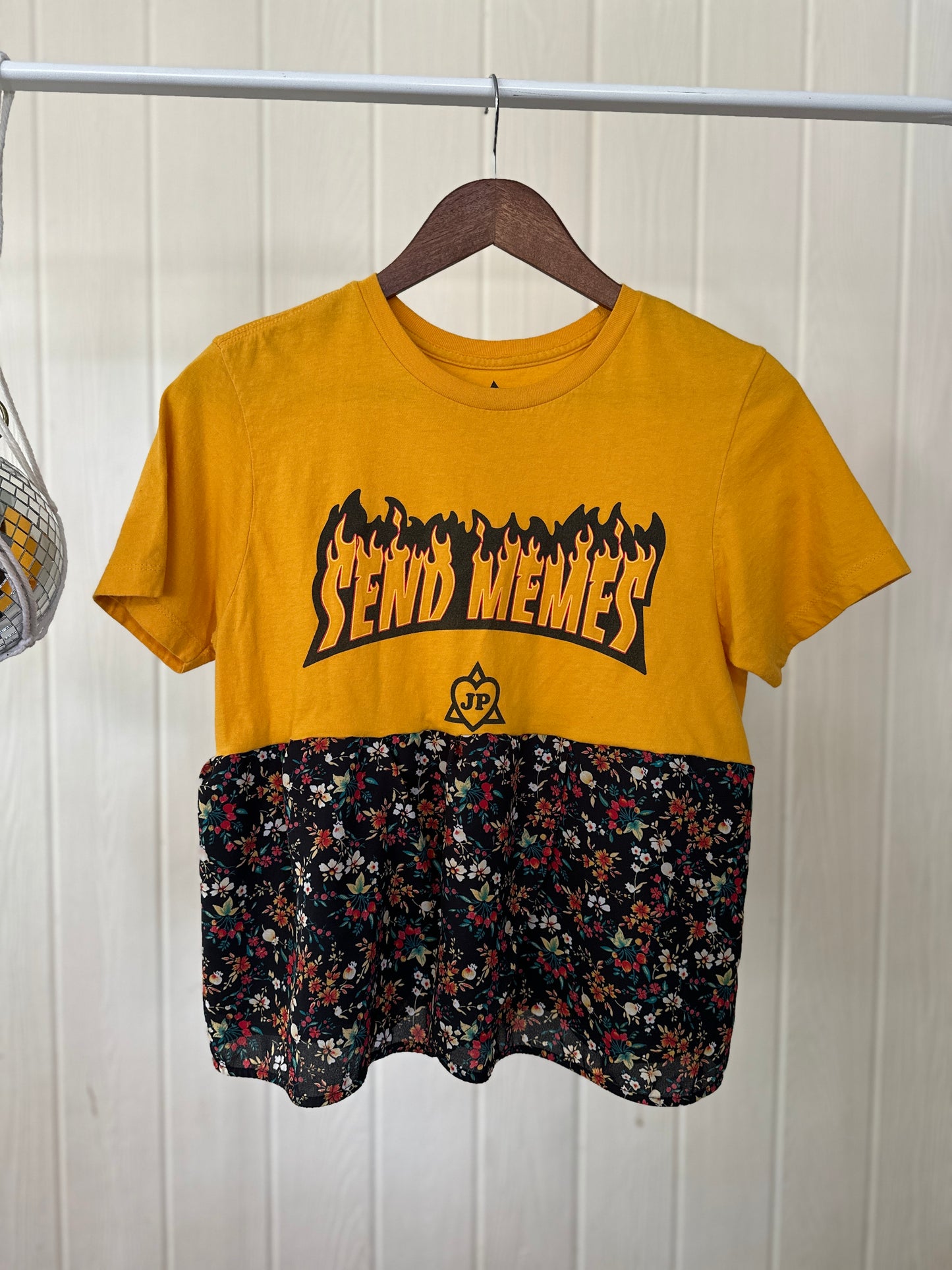 JP Send Memes Crop Size Small