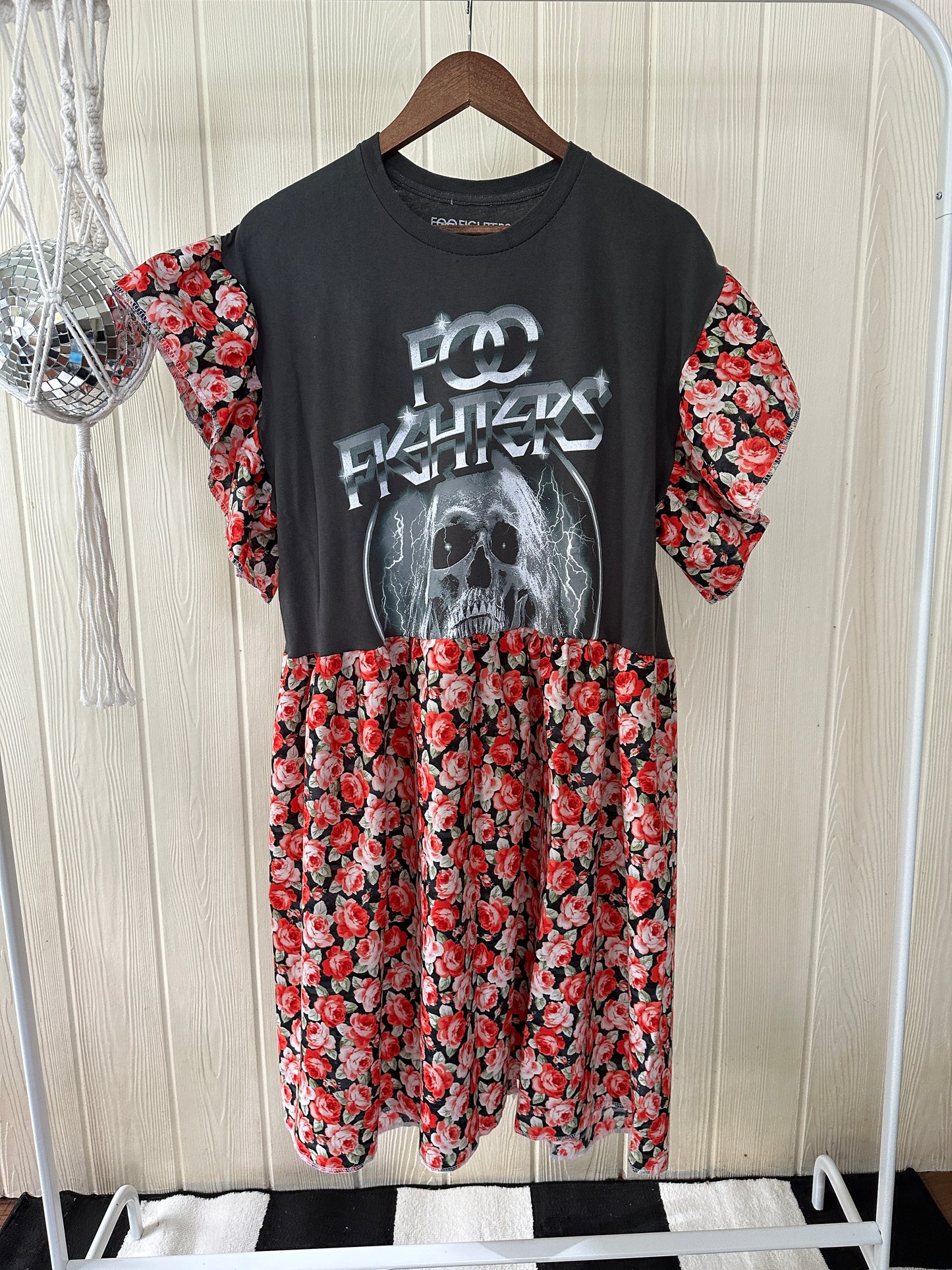 Foo Fighter Band Tee Dress Size (M-XL)