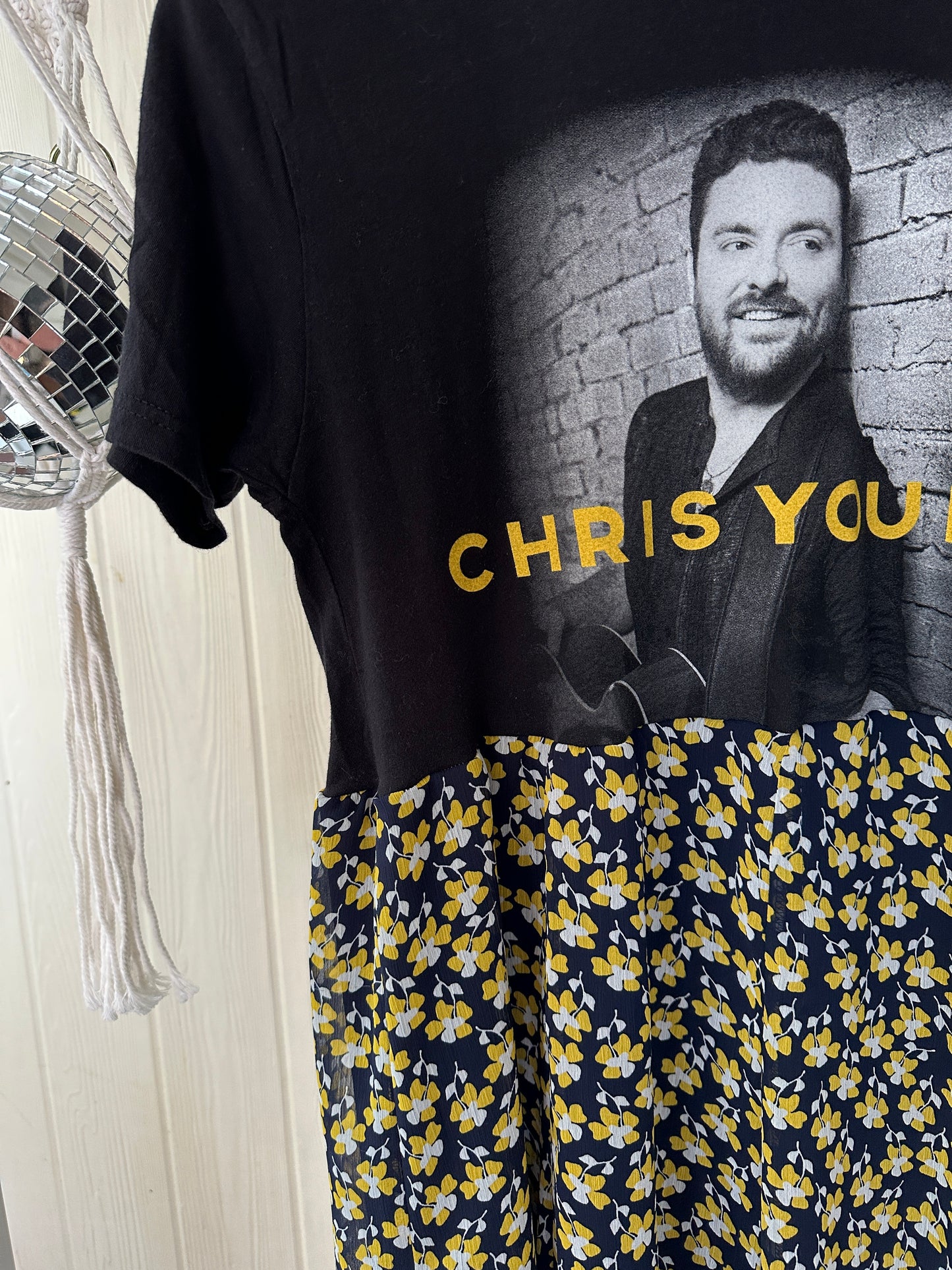 Chris Young Band Tee Dress Size S-M