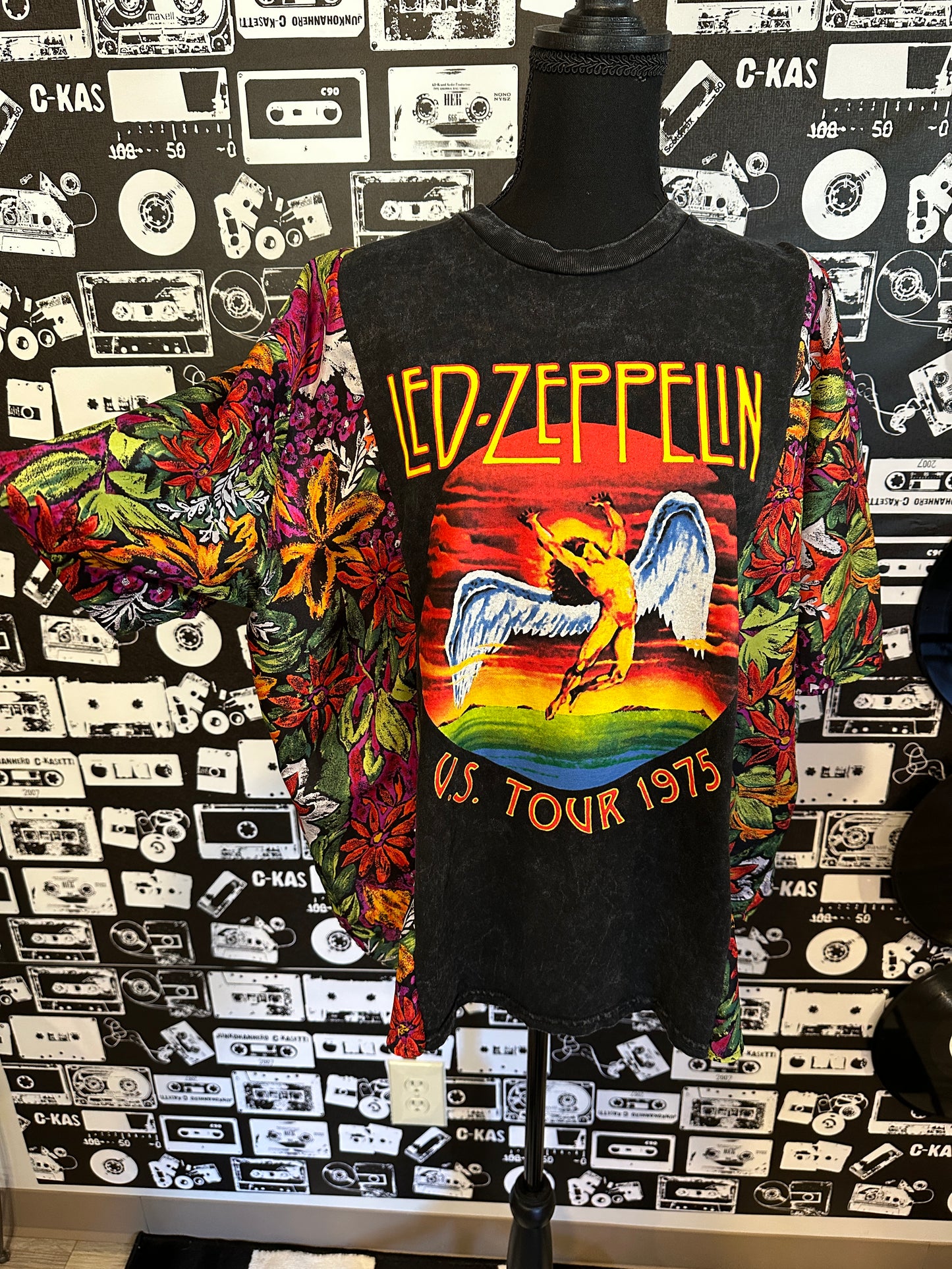Led Zeppelin Rework Shirt Size M-L