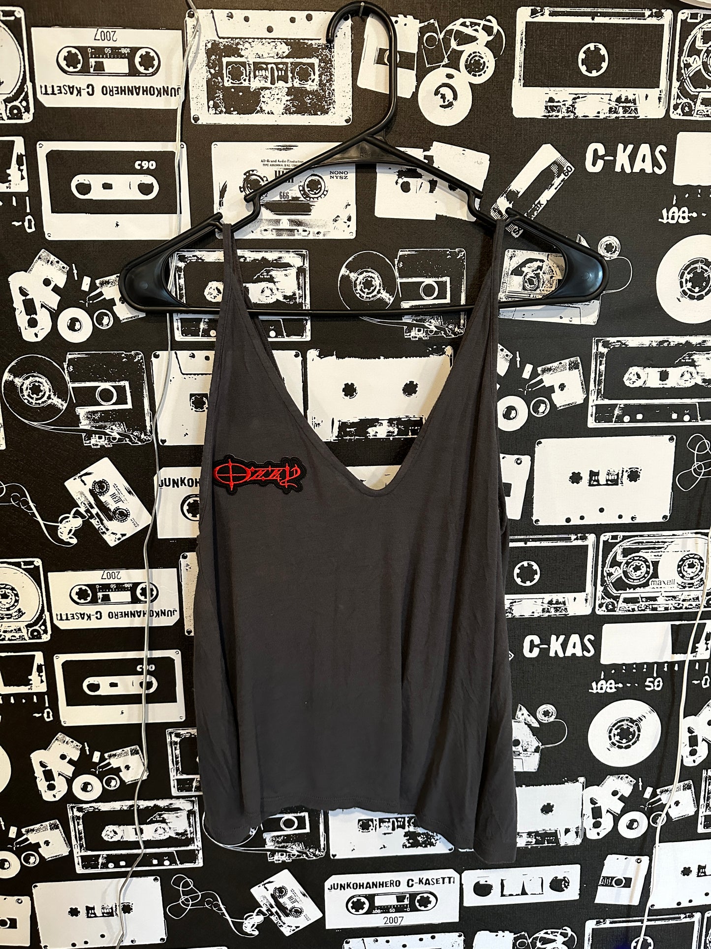 Ozzy Patch Tank Size Small