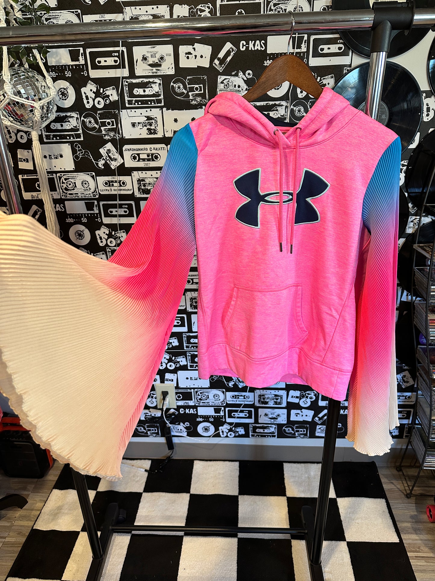 Under Armor Rework Size Medium
