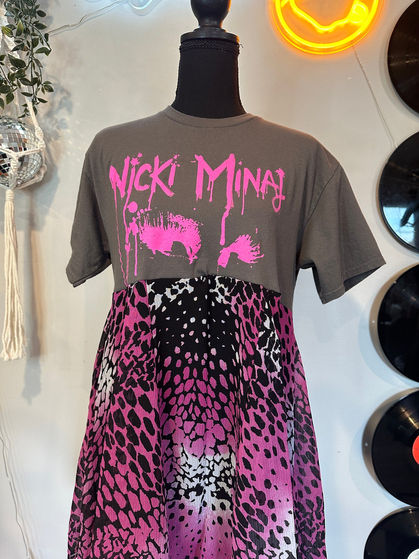 Nicki Minaj Band Tee Dress Size Medium
