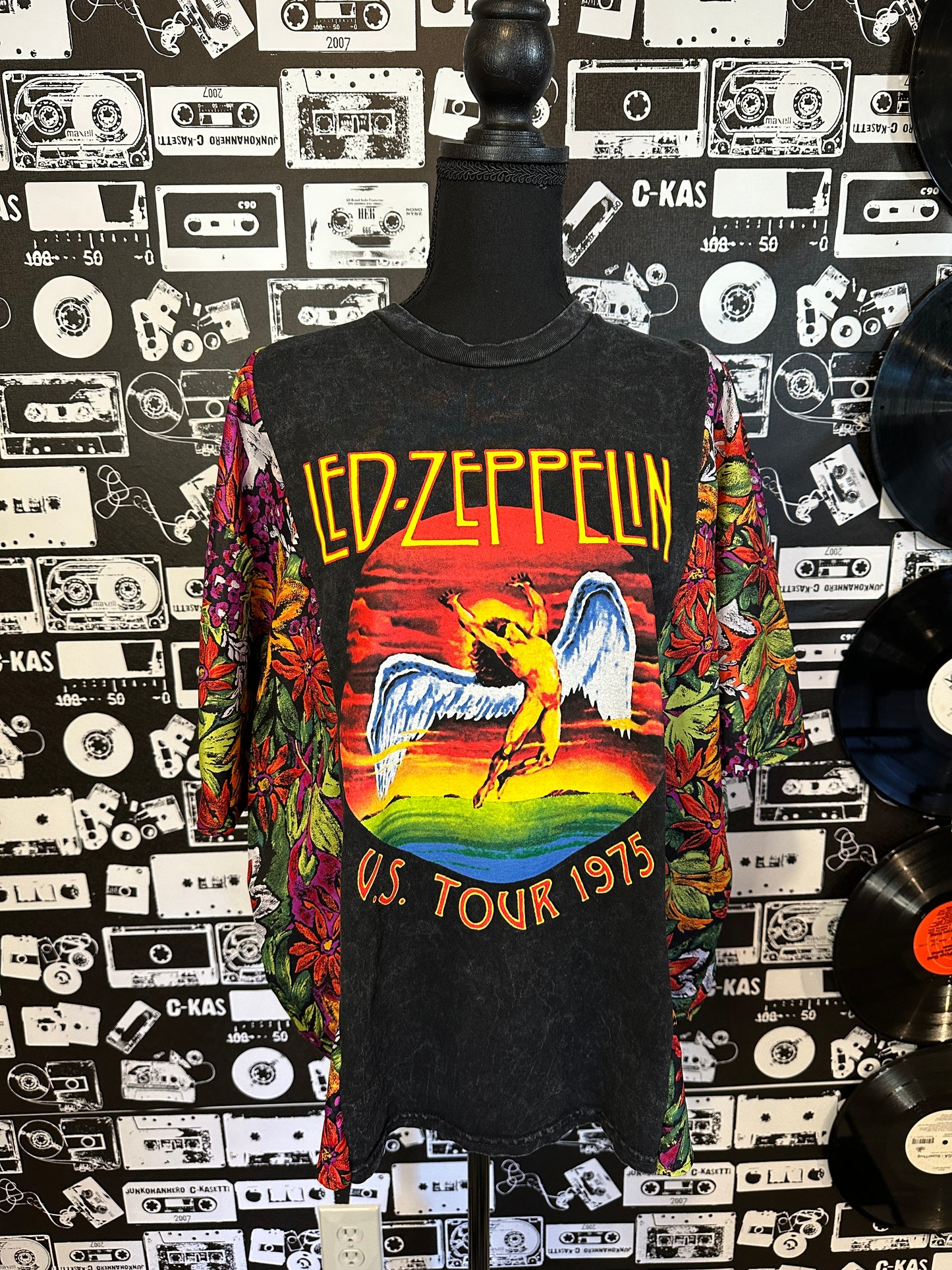 Led Zeppelin Rework Shirt Size M-L