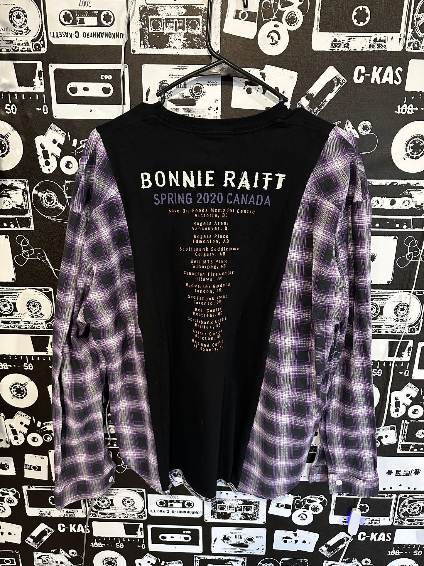 Bonnie Raitt Flannel