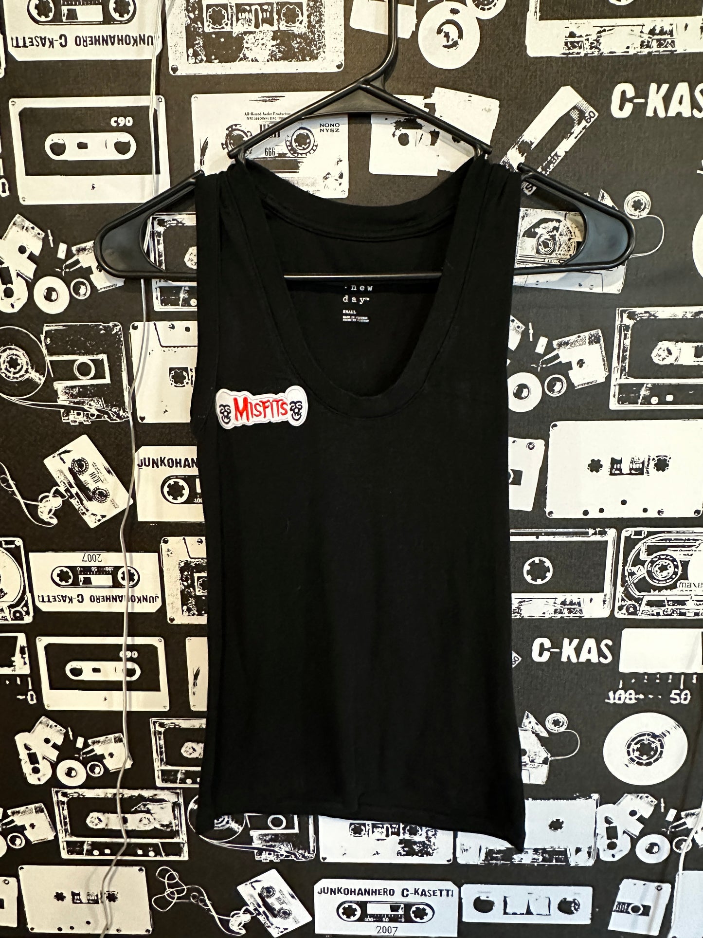 Misfits Patch Tank Size Small