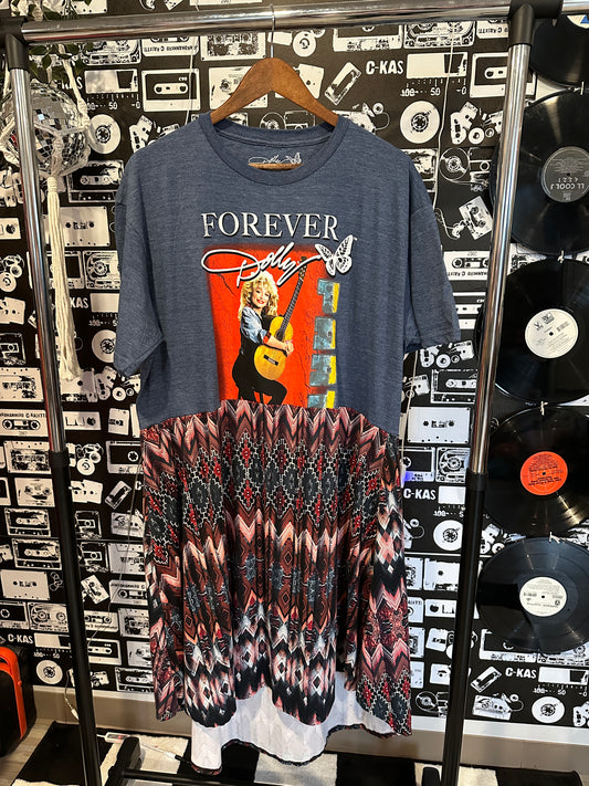 Dolly Parton Band Tee Dress Size XL-XXL