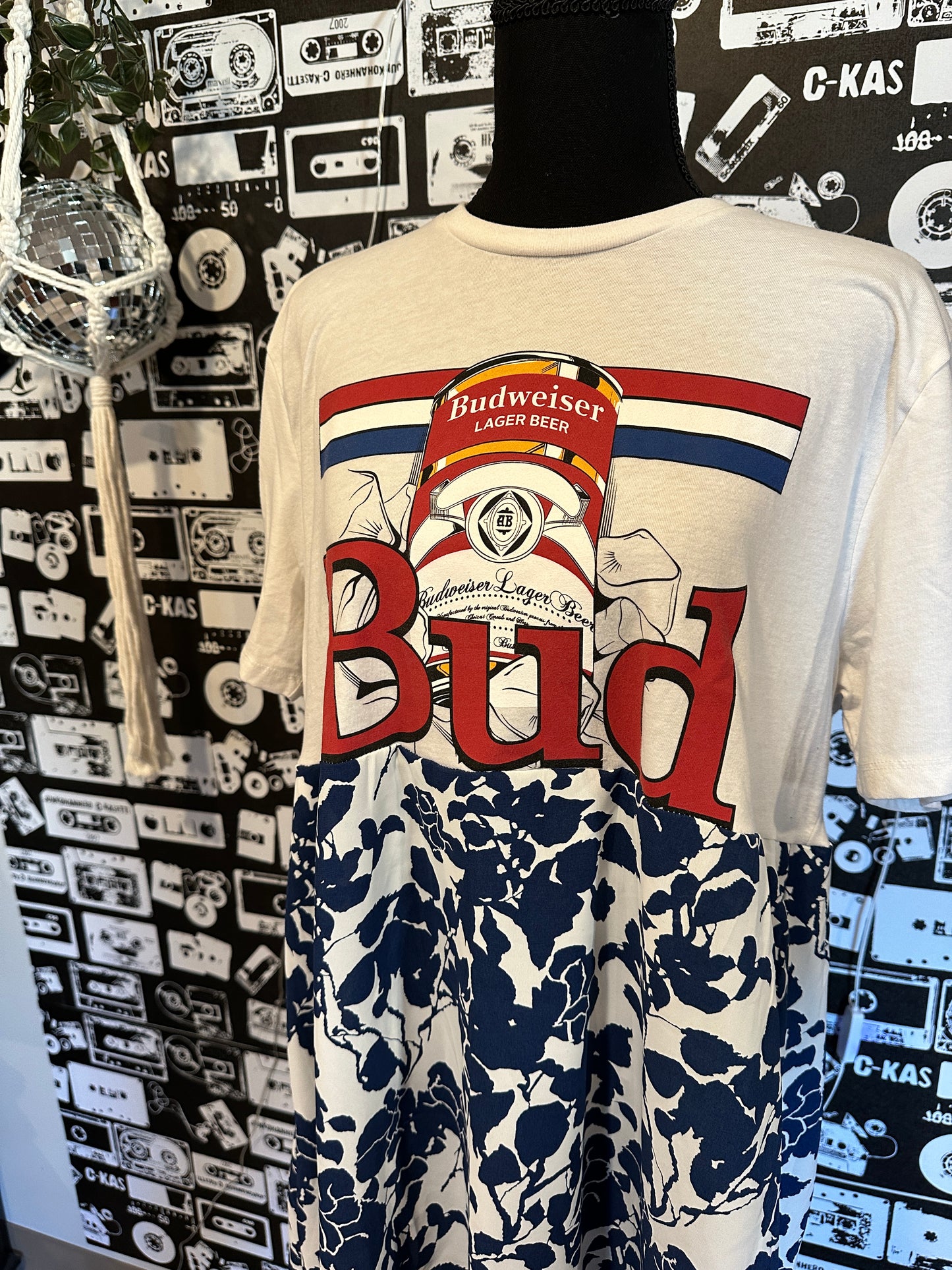 Budweiser Dress Size Large